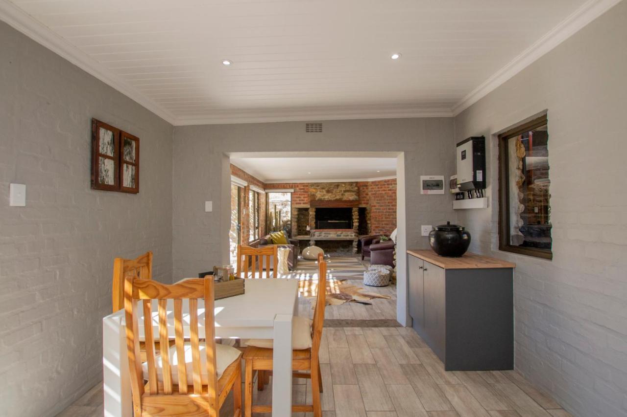 Desert Wind Private Guest And Game Farm Montagu Exterior photo