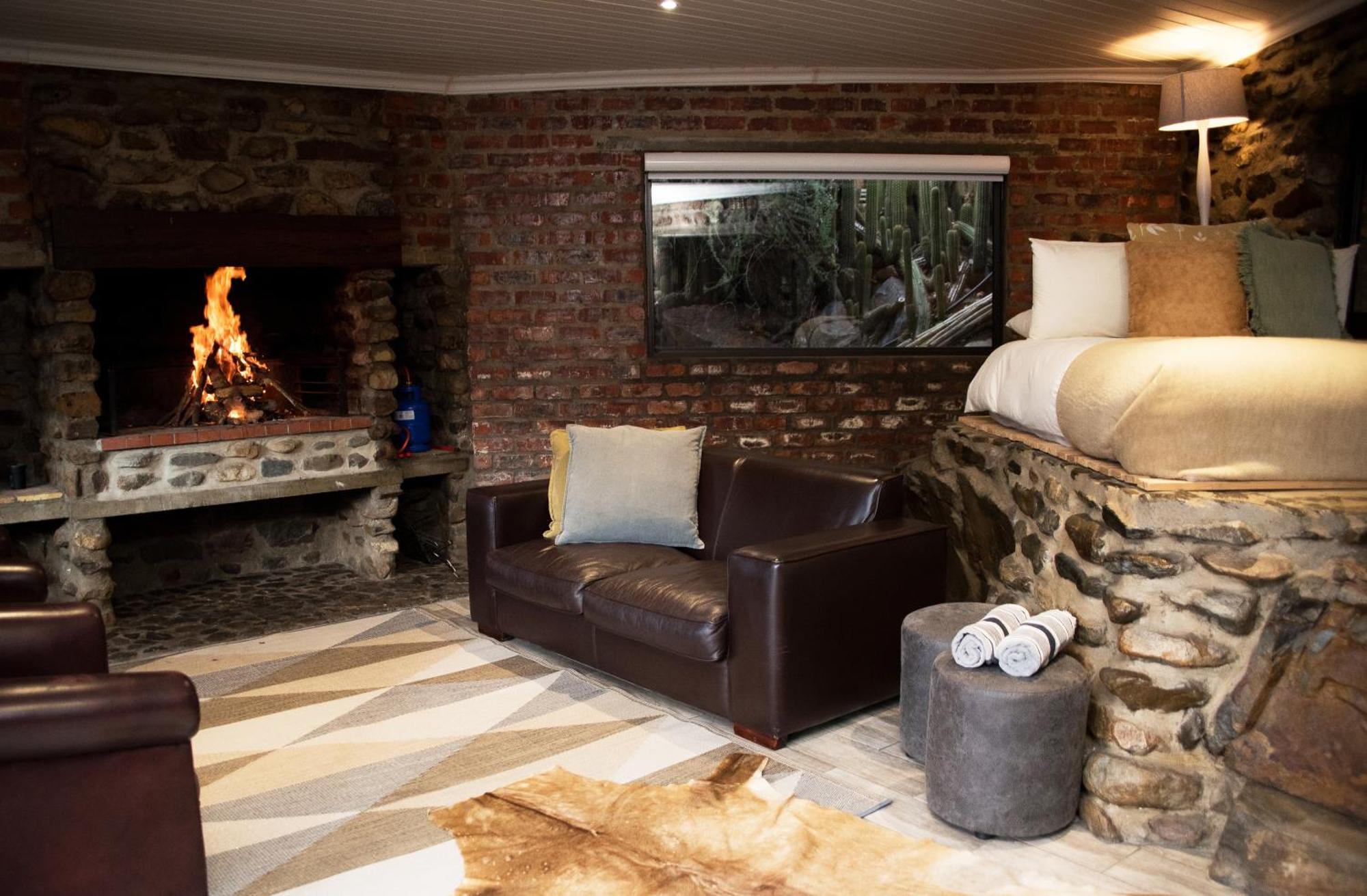 Desert Wind Private Guest And Game Farm Montagu Exterior photo